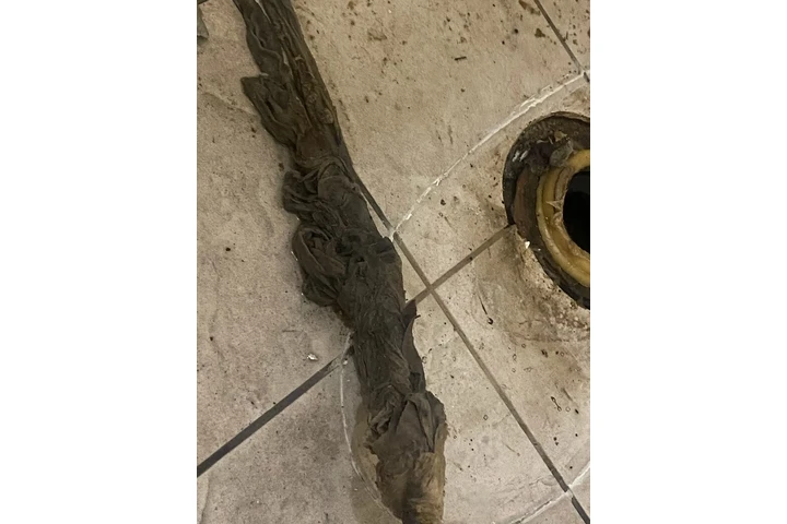 Emergencias de Plomeria 24/7 image 3