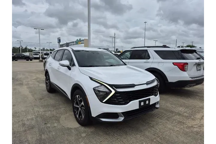 $24591 : Kia Sportage 2023 EX 4dr SUV image 2