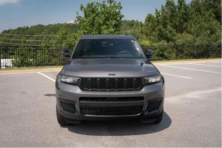 $33896 : Jeep Grand Cherokee L 2024 4 image 2