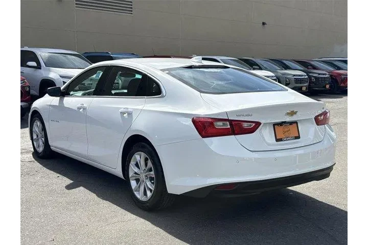 $19500 : Chevrolet Malibu 2025 LT 4dr image 5