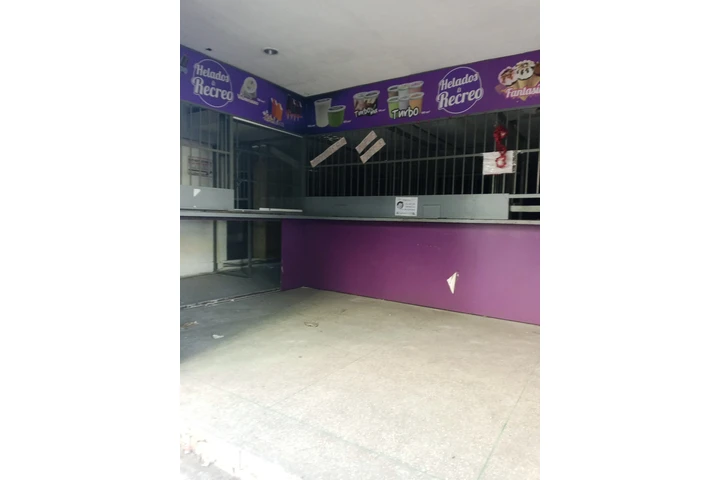 $150000 : Venta local Centro de Caracas image 1