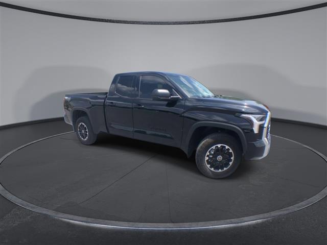 PRE-OWNED 2024 TOYOTA TUNDRA image 2
