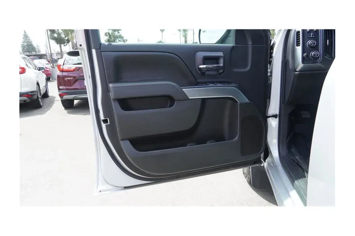 $28984 : 2017 Silverado 1500 LT image 10