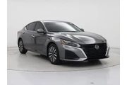 Nissan Altima 2023 2.5 SV 4d en Reno
