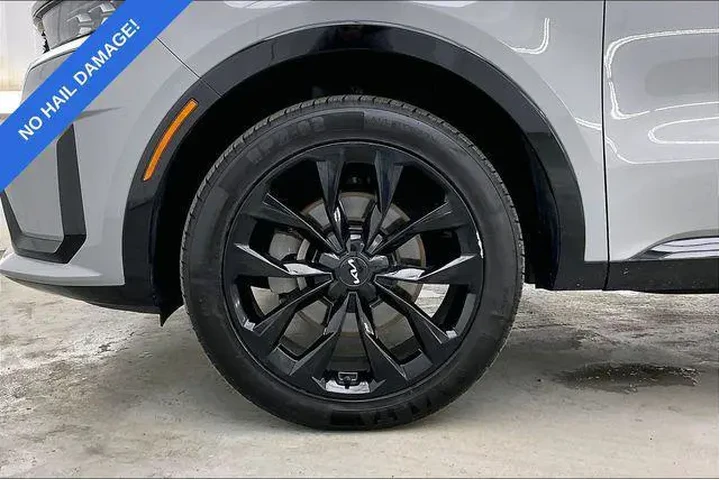 $26490 : Kia Sorento 2022 AWD SX 4dr image 10
