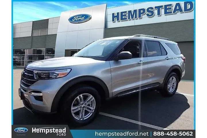 $29996 : Ford Explorer 2022 AWD XLT 4 image 1