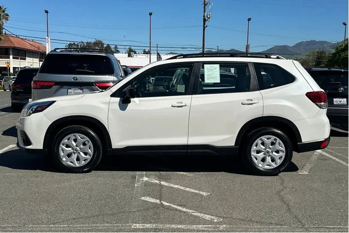 $25300 : Subaru Forester 2022 AWD Bas image 8