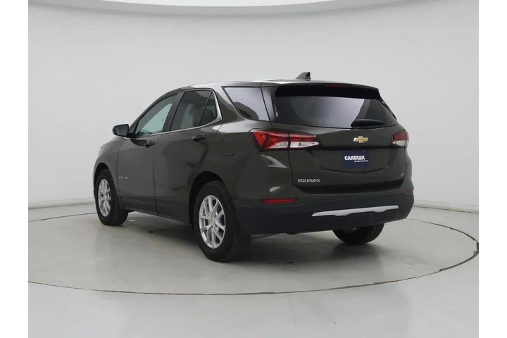 $23998 : Chevrolet Equinox 2024 LT 4d image 2