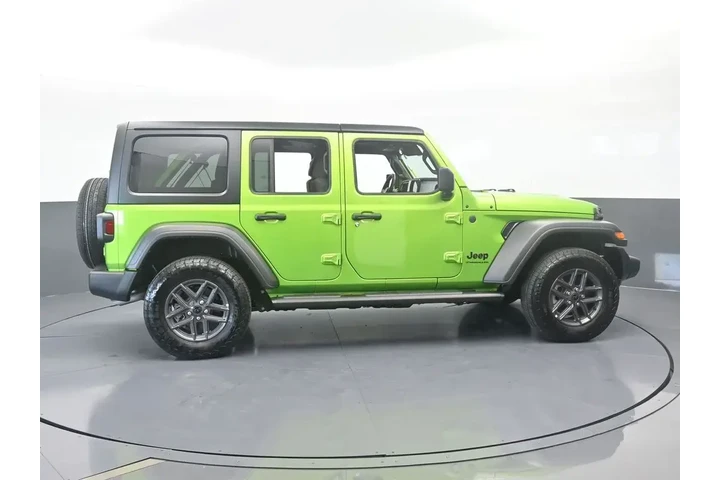 $37000 : Jeep Wrangler 2025 4x4 Sport image 7