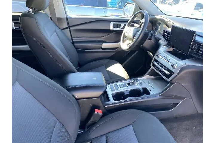 $28699 : Ford Explorer 2022 XLT 4dr S image 4
