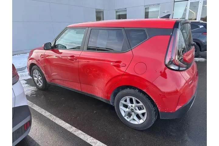 $19997 : Kia Soul 2025 LX 4dr Crossov image 4