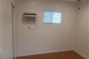 $1350 : Bonito Dormitorio thumbnail