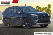 Toyota RAV4 Hybrid 2022 AWD en Los Angeles