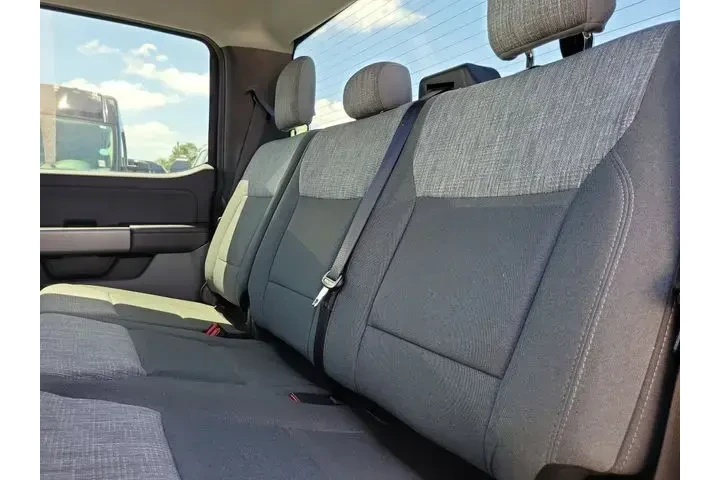 $36291 : Ford F-150 2023 4x2 XL 4dr S image 7