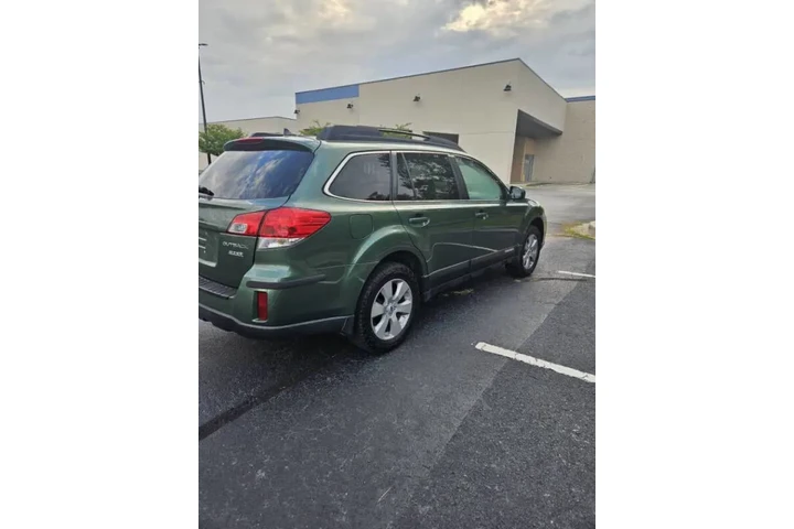 $4999 : 2012 Outback 2.5i Limited image 6