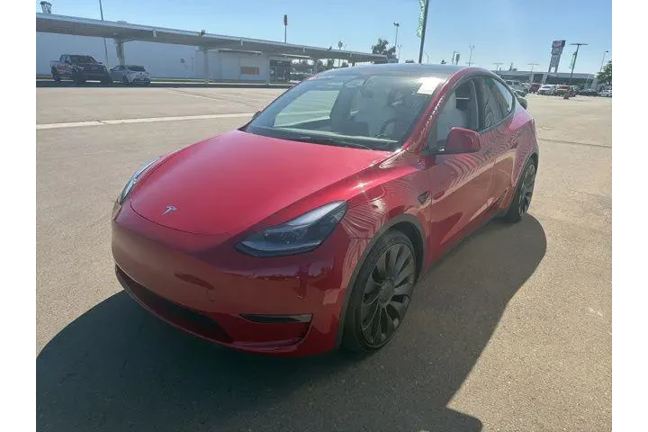 $33900 : Tesla Model Y 2022 AWD Perfo image 2