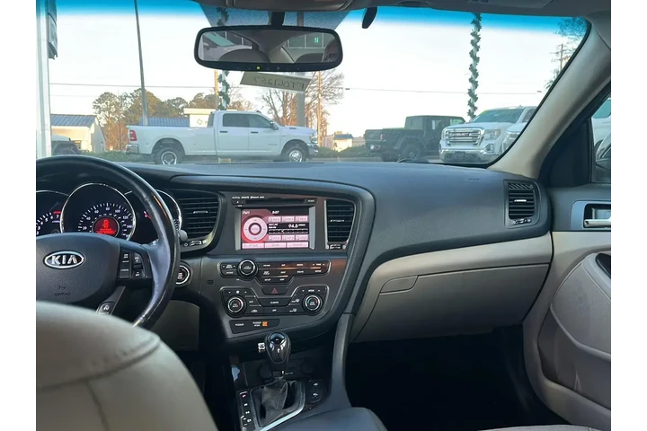 $8561 : Kia Optima 2012 EX 4dr Sedan image 10