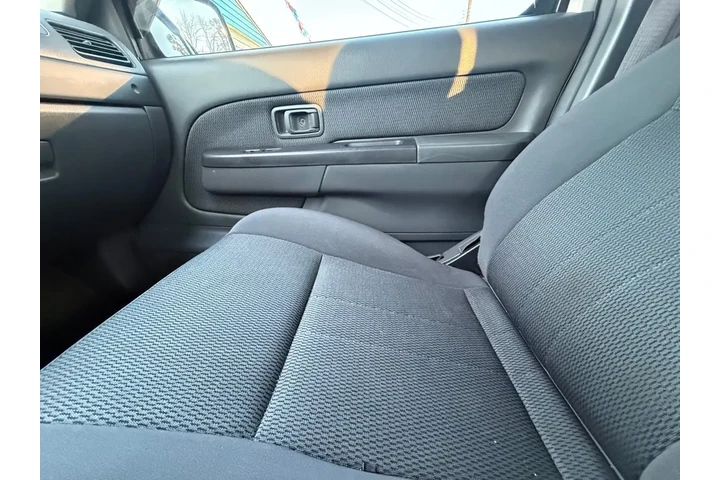 $7999 : 2004 Frontier image 8