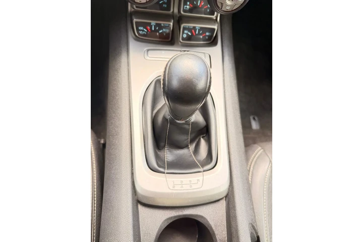 $25000 : Chevrolet Camaro SS Coupe image 7