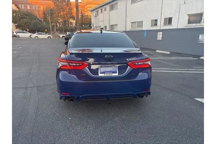 $33827 : Toyota Camry 2024 XSE V6 4dr image 5