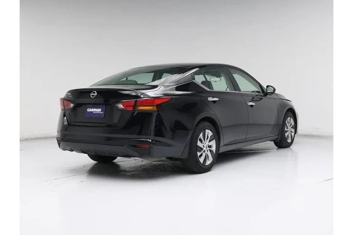 $19998 : Nissan Altima 2024 2.5 S 4dr image 8