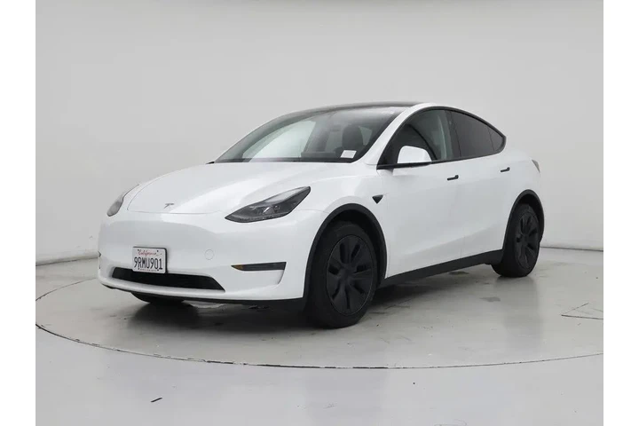 $39998 : Tesla Model Y 2025 Long Rang image 4