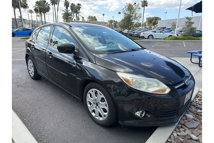 $6997 : Ford Focus 2012 SE 4dr Hatch image 4