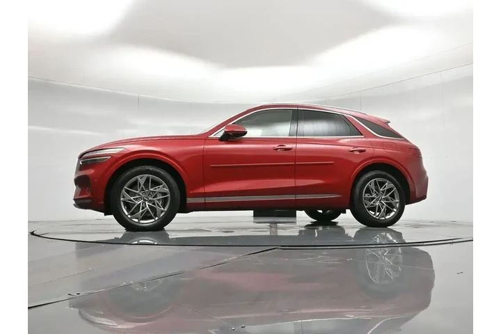 $38991 : Genesis GV70 2023 AWD 2.5T S image 8