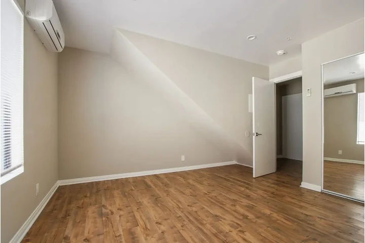 $1050 : Cómoda habitación Hawthorne image 4