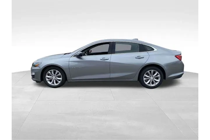 $16785 : Chevrolet Malibu 2024 LT 4dr image 2