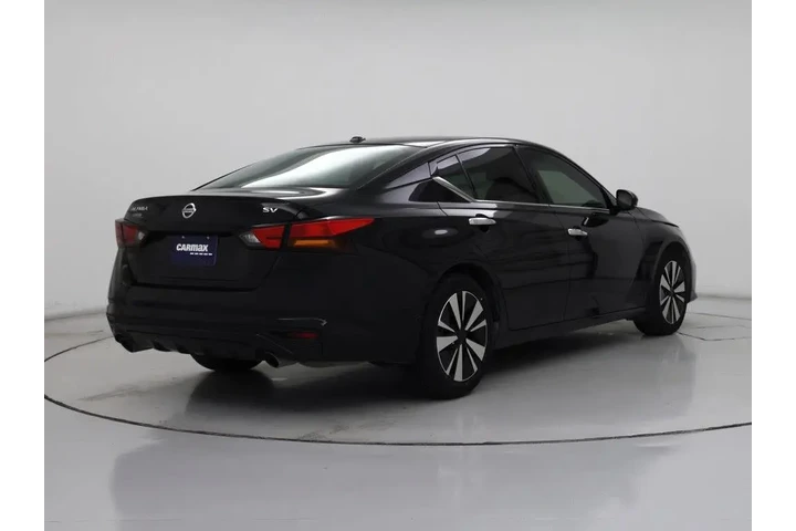 $16998 : Nissan Altima 2019 2.5 SV 4d image 8
