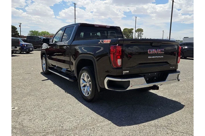 $34982 : GMC Sierra 1500 2020 4x2 SLE image 2