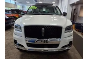$93995 : Lincoln Navigator 2024 4x4 B thumbnail