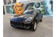$16995 : 2017 Macan thumbnail
