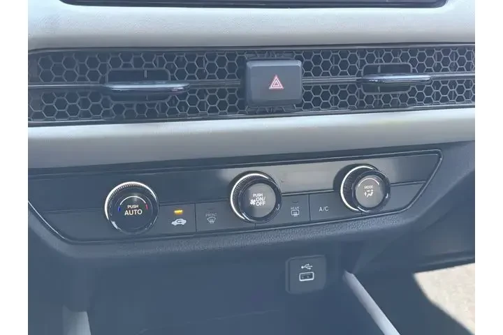 $22461 : Honda HR-V 2023 LX 4dr Cross image 7