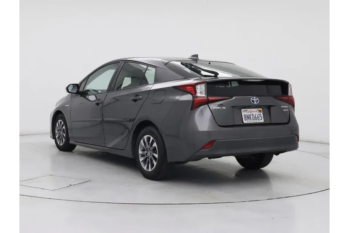 $22998 : Toyota Prius 2019 Limited 4d image 2