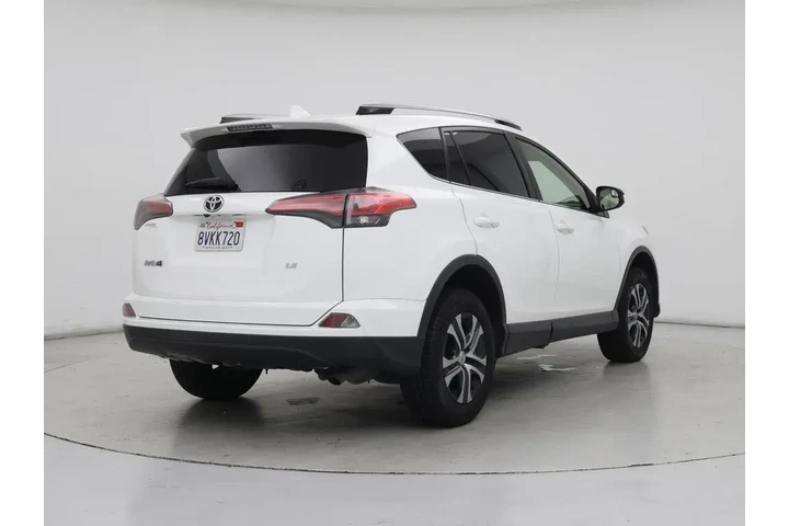 $17998 : Toyota RAV4 2018 LE 4dr SUV image 8