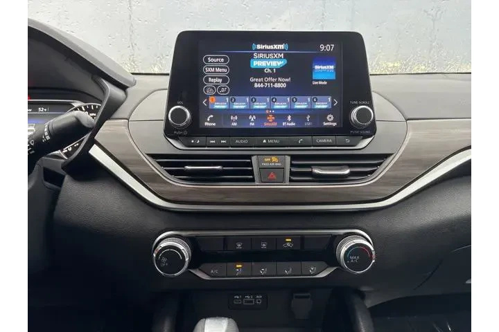 $19999 : Nissan Altima 2024 2.5 SV 4d image 10