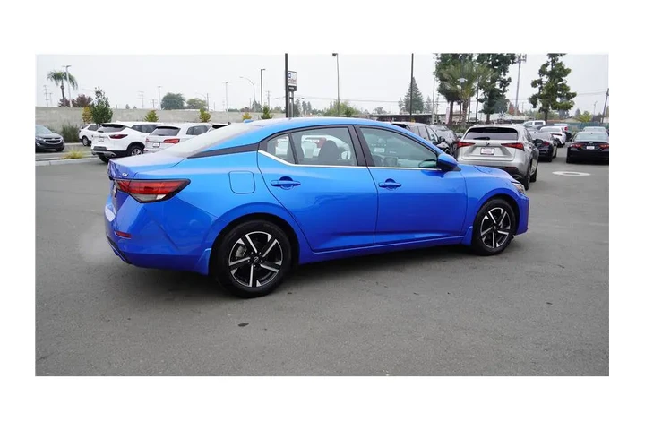 $18400 : 2024 Sentra SV image 6