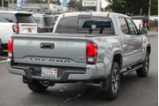 $32000 : Toyota Tacoma 2018 4x4 TRD P thumbnail