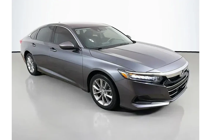 $16599 : Honda Accord 2022 LX 4dr Sed image 2