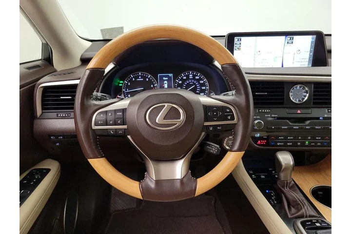 $35998 : Lexus RX 350L 2019 4dr SUV image 10