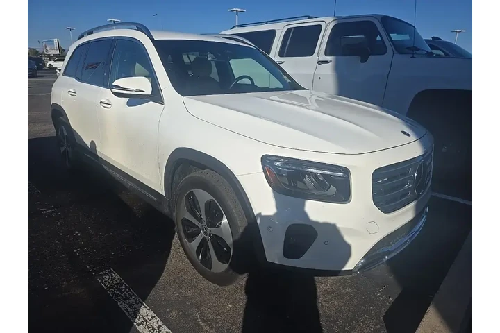 Mercedes-Benz GLB 2024 GLB 2 image 8