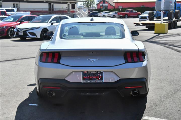 $28684 : Mustang EcoBoost Coupe 2D image 7