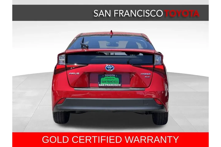 $26990 : Gold Certified 2020 Prius XLE image 4