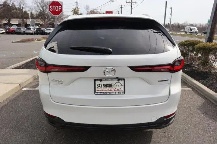 $25689 : Mazda CX-90 Plug-in Hybrid 2 image 7
