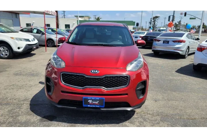 $10995 : 2017 Sportage LX image 2