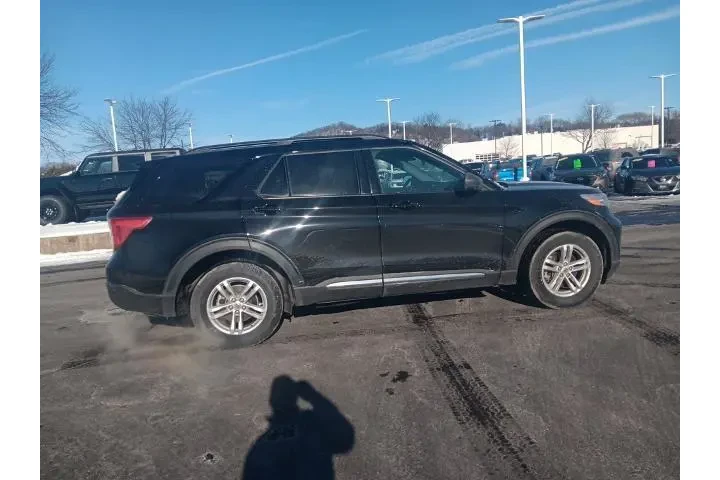 $33000 : Ford Explorer 2024 AWD XLT 4 image 3