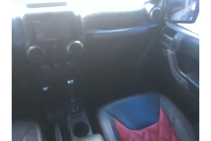 $16998 : Jeep Wrangler Unlimited 2015 image 10