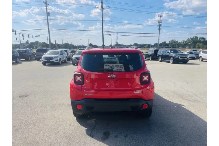 $7850 : 2016 Renegade Latitude image 6